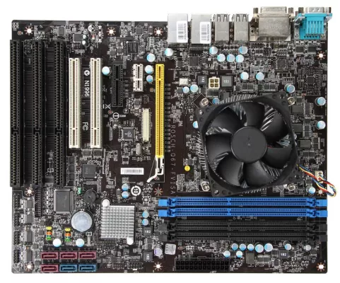 Bild: Industrial Motherboard ROSCH-Q67-FVISA