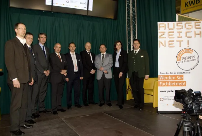 Bild: ISH 2011: Kinderleichte Montage und Kick Off der DEPI Initiative