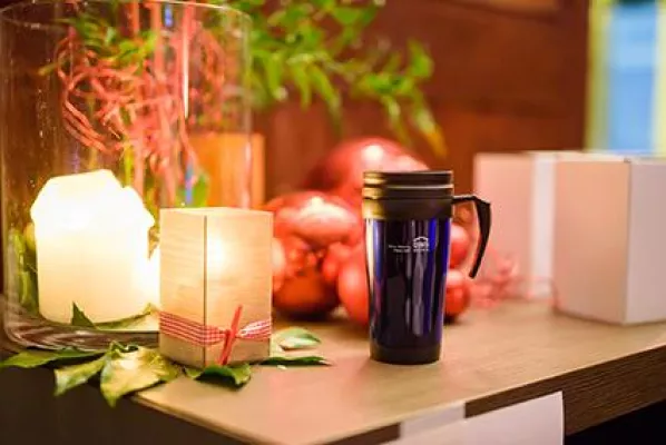 Bild: Spenden statt schenken: GWG-Gruppe spendet 18.400 Euro für lokale Weihnachtsaktionen