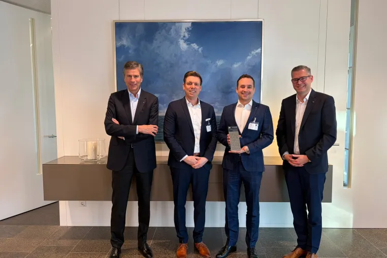 Bild: IDS erhält TRUMPF Supplier Award für Innovation