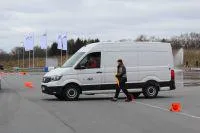 Kath präsentierte neuen Crafter von Volkswagen auf der Fahrsicherheitsanlage des ADAC Schleswig-Holstein Bild: Kath präsentierte neuen Crafter von Volkswagen auf der Fahrsicherheitsanlage des ADAC Schleswig-Holstein