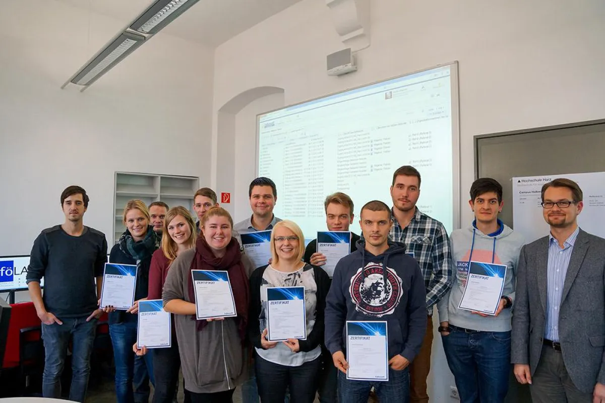 Studierende der Hochschule Harz absolvierten erfolgreich das Basiszertifikat „Fabasoft eGov-Suite“.