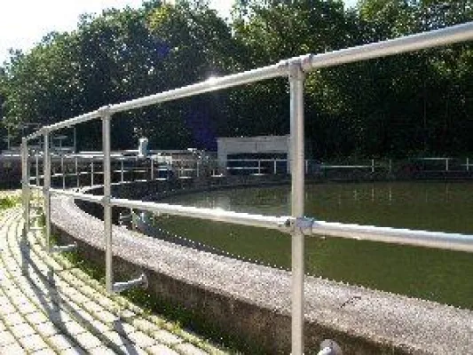 Bild: Brinck sorgt für Sicherheit im Klärwerk