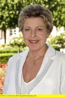 Bild: Marie-Luise Marjan unterstützt die Kinderkrebshilfe Rostock: Lesung am 5. Dezember 2010 auf Schloss Teschow