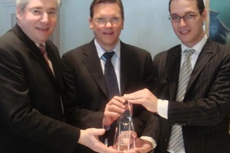 IBM Lotus Award 2007 für Distinguished Achievement geht an ebf Bild: IBM Lotus Award 2007 für Distinguished Achievement geht an ebf