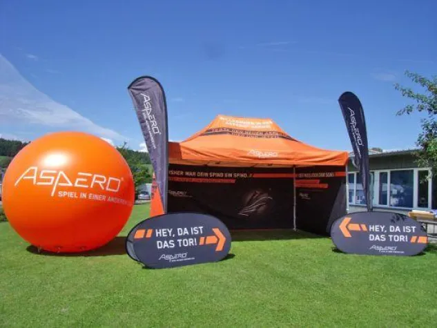 Bild: Display-Max Werbedisplays nun auch in Österreich