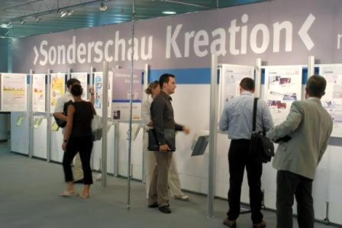 Vielfältige Plattformen auf denen Direkt- und Dialogmarketing-Kreative und Agenturen einem interessierten Fachpublikum ihre kreativsten Best-Leistungen präsentieren können, bieten die 8. Mailingtage 2