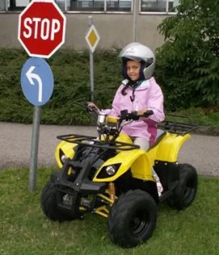 Kinder-Verkehrstraining in Bayern: Kiddi-Car schickt erstes Elektro-Quad ins Rennen Bild: Kinder-Verkehrstraining in Bayern: Kiddi-Car schickt erstes Elektro-Quad ins Rennen