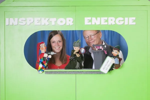 Bild: Recycling kinderleicht erklärt - Inspektor Energie 2.0: Fortsetzung der spannenden Umweltbildungsinitiative