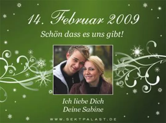 Valentinstags-Geschenk - Sekt mit eigenem Etikett Bild: Valentinstags-Geschenk - Sekt mit eigenem Etikett