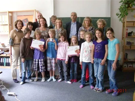 Bild: Zahnexperten24 und Qualitätskreis Dentalgesundheit Ratingen führen das Zahnrettungskonzept in Ratingen ein