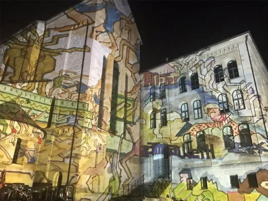 Bild: Grosses Finale im Grossmünster: Sängerknaben und einzigartige Bibel Lichtshow stimmen auf Adventszeit ein
