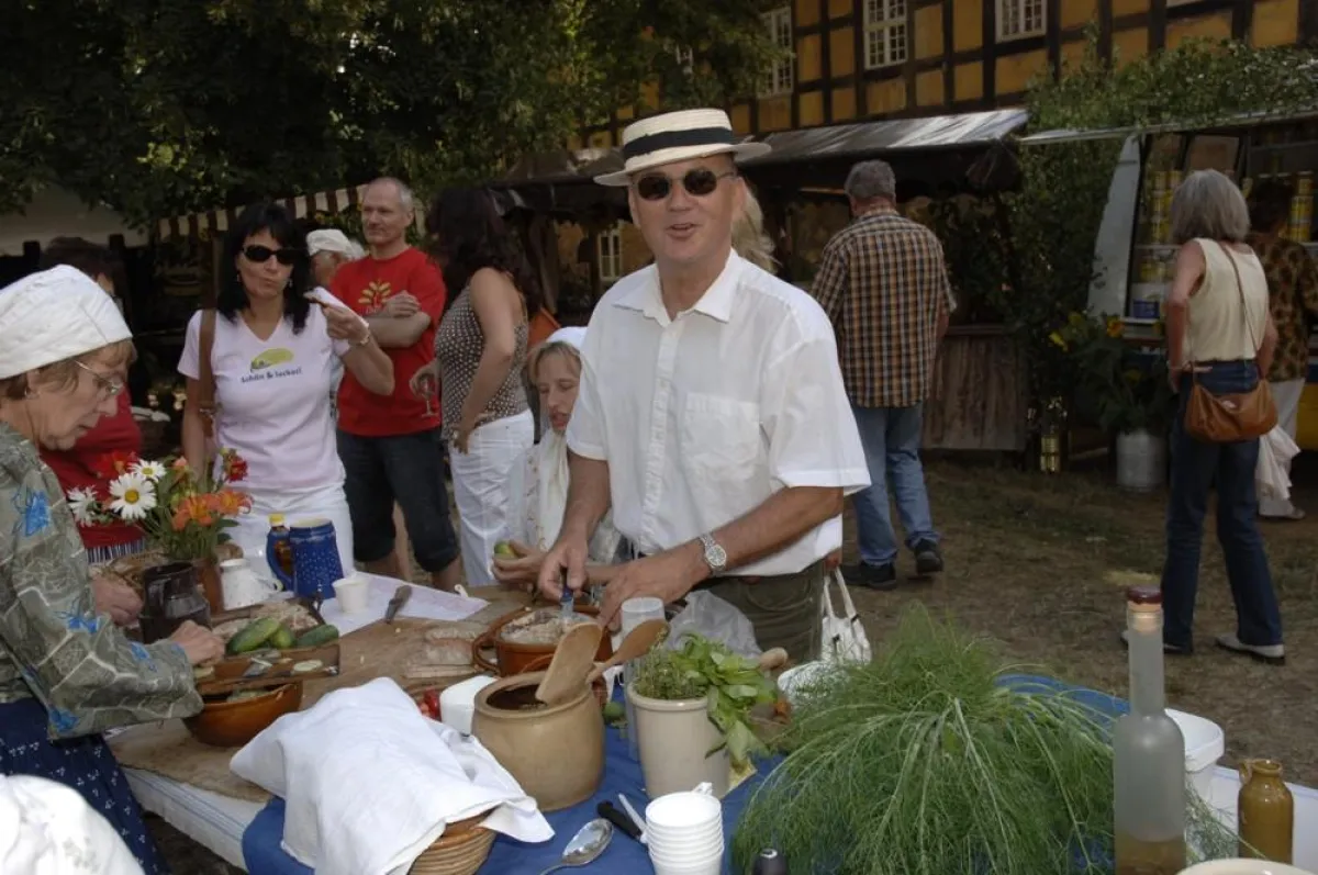 8. Gurkenmarkt beim Lübbenauer Spreewald- & Schützenfest vom 2. bis 5. Juli 2009