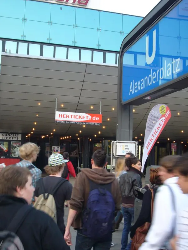 HEKTICKET Alexanderplatz 8 Zwischennutzung