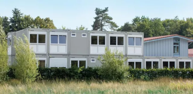 Bild: Mobile ELA Container als Dialysezentrum