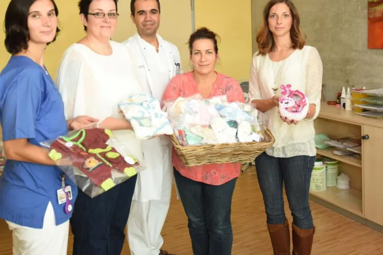Sternenkinder - Mit Strick- und Nähnadel Würde und Trost spenden Bild: Sternenkinder - Mit Strick- und Nähnadel Würde und Trost spenden