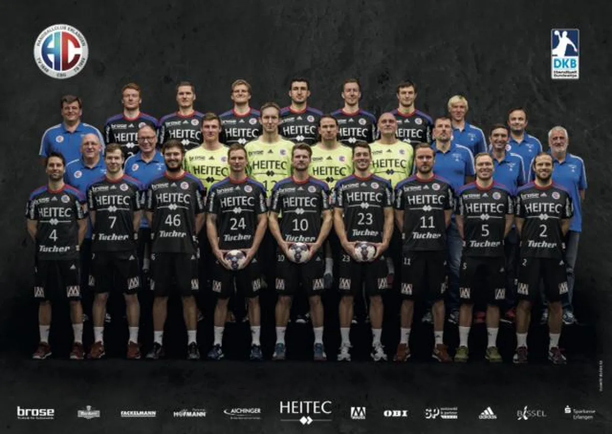 (Foto: hl-studios, Erlangen)  Das aktuelle Mannschaftsbild HC Erlangen 2015