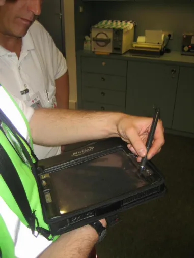 Bild: Das BRK auf dem Oktoberfest 2006 im Einsatz mit Tablet PC