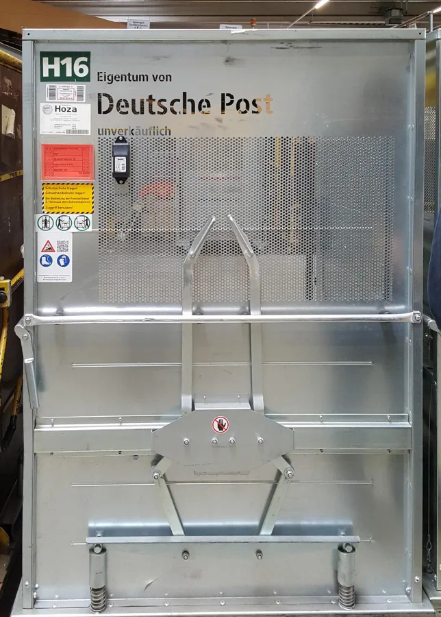 DHL Rollbehälter Tracker