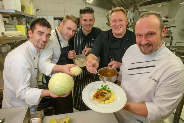 Krautwickel wird kulinarisches Markenzeichen der Sächsischen Schweiz Bild: Krautwickel wird kulinarisches Markenzeichen der Sächsischen Schweiz