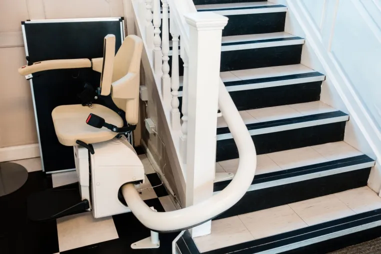 TS Treppenlifte Magdeburg: Das zahlt der Staat zum Treppenlift-Einbau dazu Bild: TS Treppenlifte Magdeburg: Das zahlt der Staat zum Treppenlift-Einbau dazu