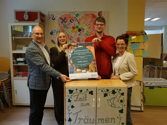 Bild: Tombola-Erlös vom Kunterbunten Kindersamstag für den guten Zweck
