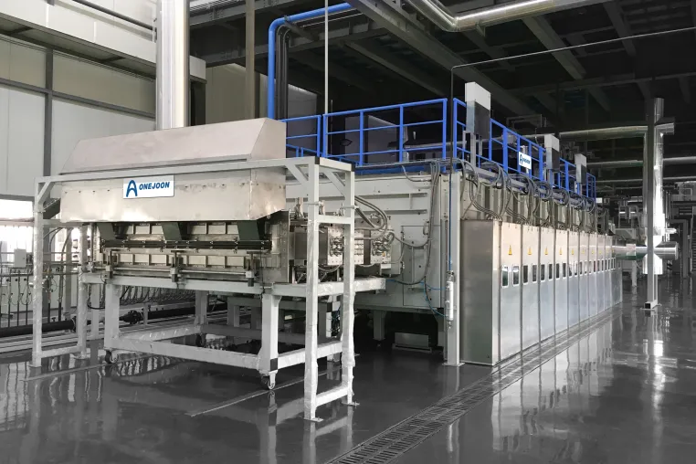 Bild: Marktführer für Carbonfaser-Ofenanlagen ONEJOON auf der Verbundwerkstoffmesse JEC WORLD