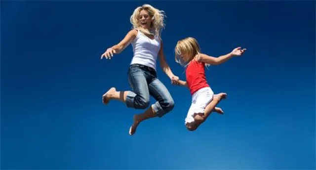 Bild: Jetzt ist es amtlich - Trampolinspringen fördert die Gesundheit