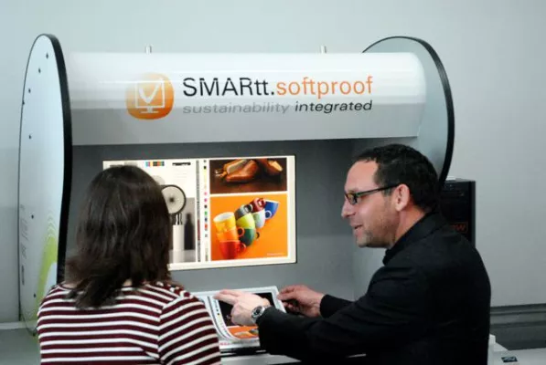 Bild: Softproof „out-of-the-box“ Hausmesse mit gezeichneten Aufträgen
