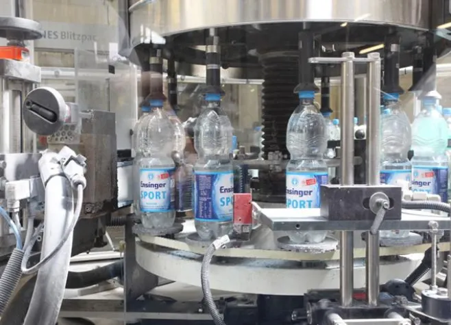 Bild: Täglich 1 Million Liter gegen den Durst