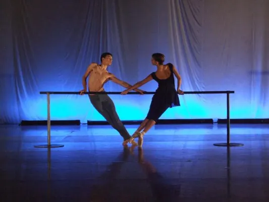Bild: Valencia August 2010: Internationaler Sommer Intensiv Ballettworkshop