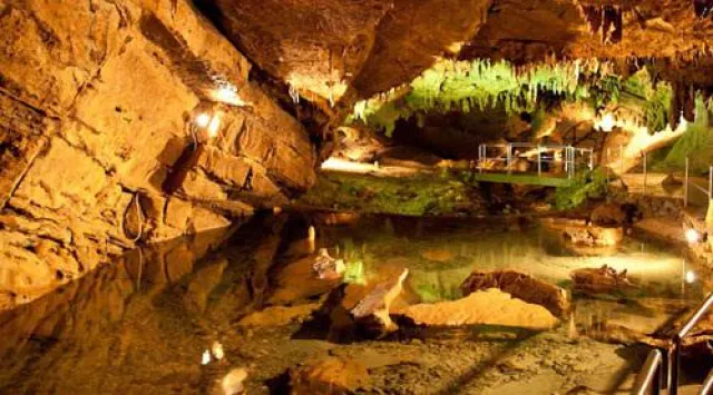 Bild: Die Geschichte der Höhle Vjetrenica /Bosnien und Herzegowina