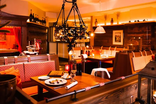 Bild: Bib Gourmand für Restaurant WEBERSTUBE in Kirschau