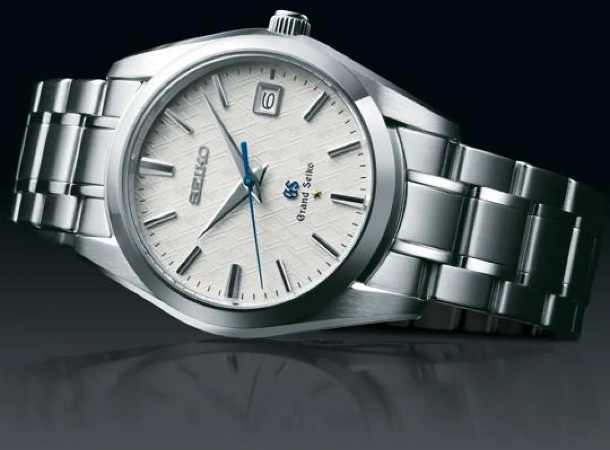 Die Grand Seiko SBGX103 ist auf 2.000 Stück weltweit limitiert.