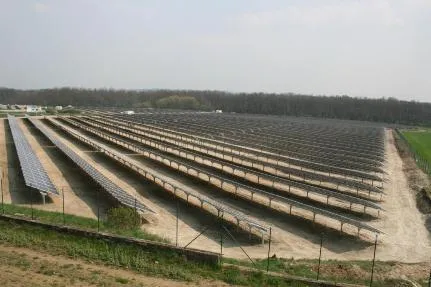 Bild: Fondsbeteiligung „MEPerformer“ realisiert erstes Solar-Projekt in nur drei Monaten