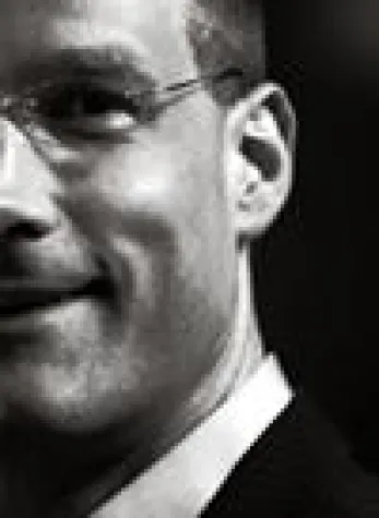 Bild: Mit Vollgas und Stirnband in das Neue Jahr