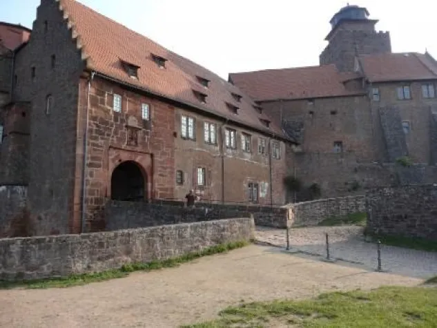Bild: John Garth als Ehrengast beim Tolkien Thing 2014 auf Burg Breuberg