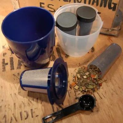 Praktisches Accessoire für Genießer unterwegs - Teehaus Bachfischer hat Reise-Tee-Set neu im Programm Bild: Praktisches Accessoire für Genießer unterwegs - Teehaus Bachfischer hat Reise-Tee-Set neu im Programm