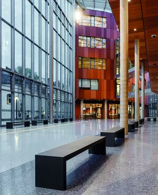 Bild: Beton weitergedacht: leichte und maßgeschreinerte Brandschutzmöbel und Objekteinrichtung