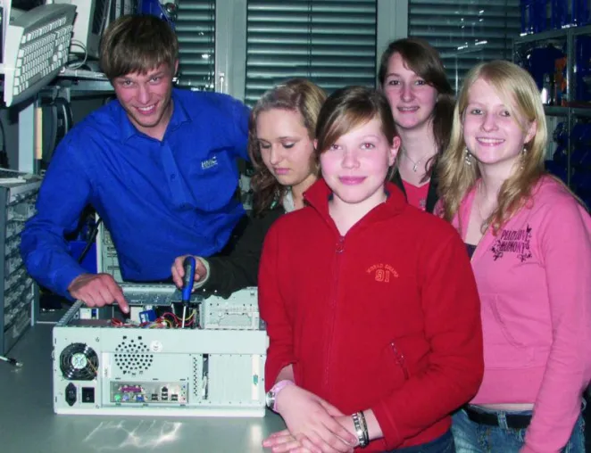 HMC Systemhaus OHG nimmt bereits zum fünften Mal an bundesweiter Girls´Day Aktion teil Bild: HMC Systemhaus OHG nimmt bereits zum fünften Mal an bundesweiter Girls´Day Aktion teil