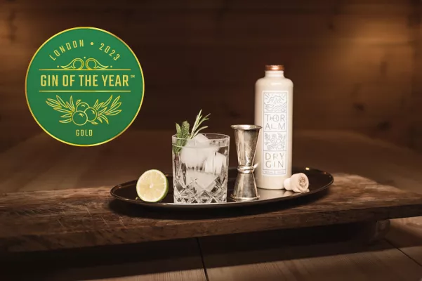 Bild: THORALM Gin: Ein Destillat von unvergleichlicher Reinheit und Tradition, jetzt mit Gold ausgezeichnet