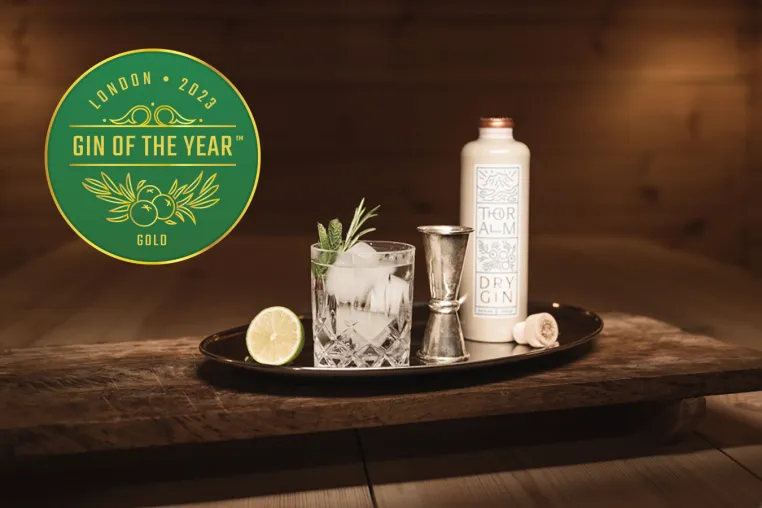 Bild: THORALM Gin: Ein Destillat von unvergleichlicher Reinheit und Tradition, jetzt mit Gold ausgezeichnet