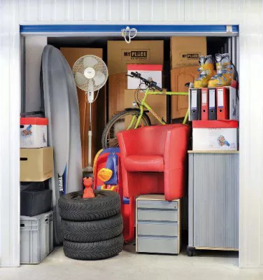 Bild: Neujahrsvorsatz „Ausmisten“ – Selfstorage bringt Platz ins Leben