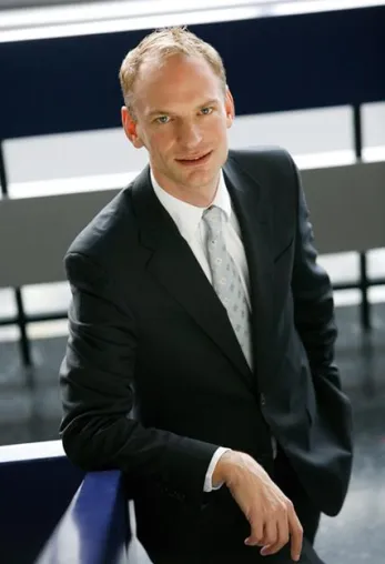 Bild: FH-Präsident Detlev Buchholz wird 41 Jahre alt