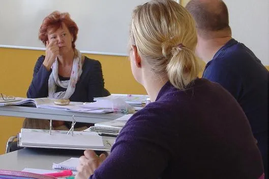 Bild: Fortbildungsakademie der Wirtschaft in Cottbus qualifiziert neue Ausbilder im Fernlehrgang