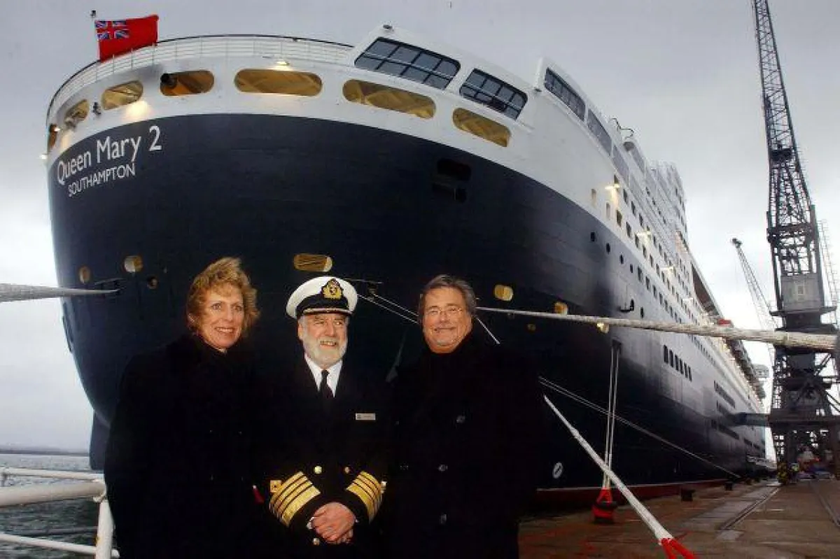 Ein Kapitän der Queen Mary2 trägt eine hohe Verantwortung...
