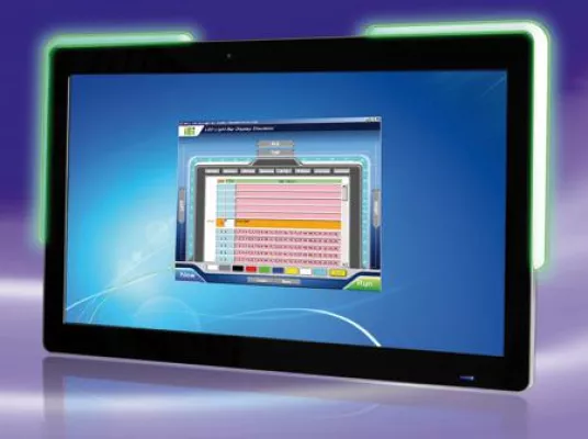 Bild: Kraftvoller Panel-PC mit Panorama - Display