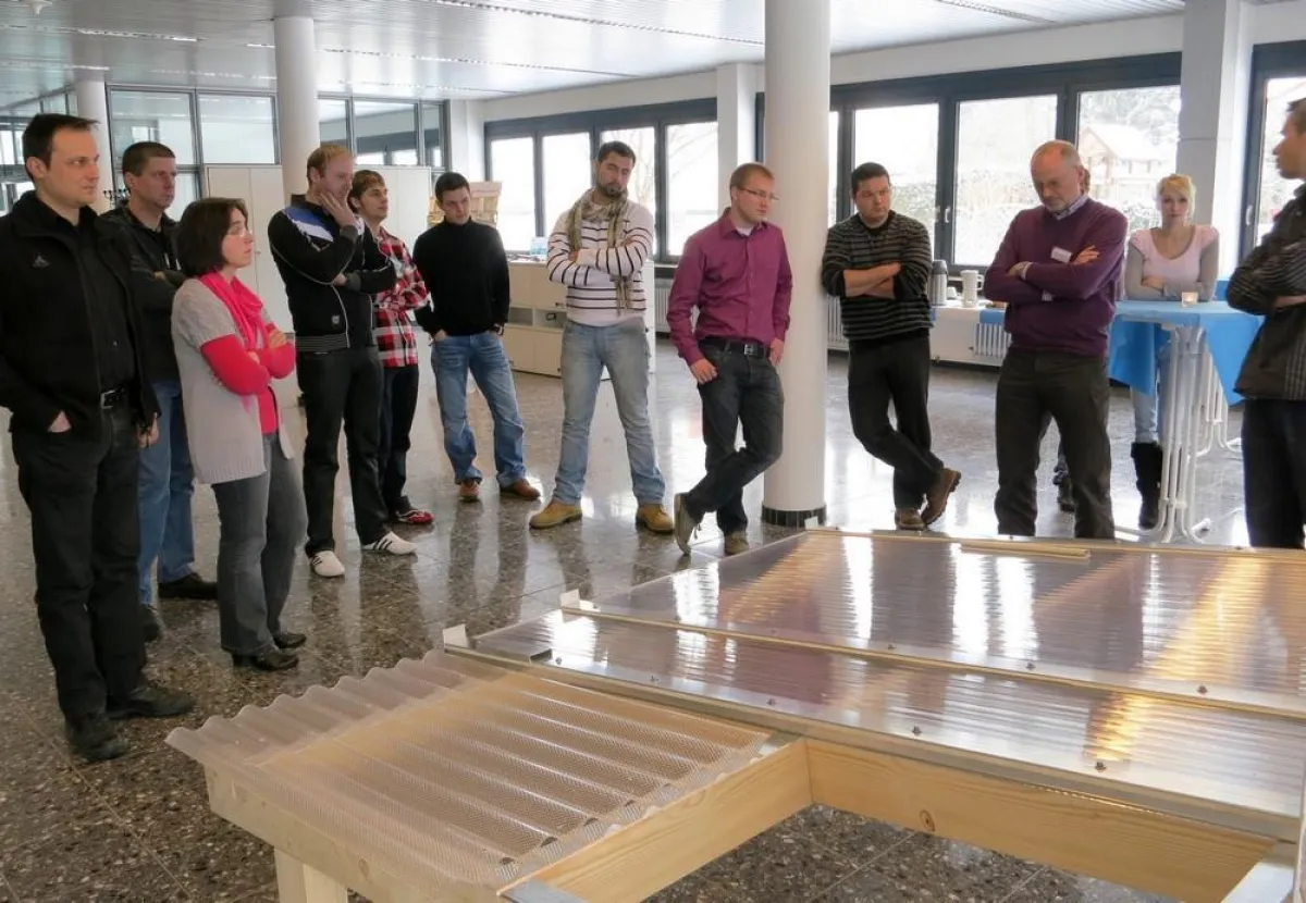 Schulungsreihe „Dach und Fassade“ bei der Wilkes Bavaria GmbH. (Foto: Wilkes Kunststoffe)