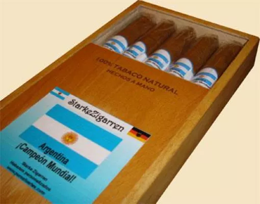 StarkeZigarren führt die "Weltmeisterschaftszigarre" in Argentinien ein Bild: StarkeZigarren führt die "Weltmeisterschaftszigarre" in Argentinien ein