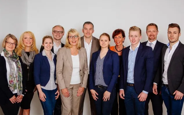 Bild: 15 Jahre und kein bisschen leise. Möllerherm Immobilien – Das Erfolgsrezept eines Familienunternehmens.